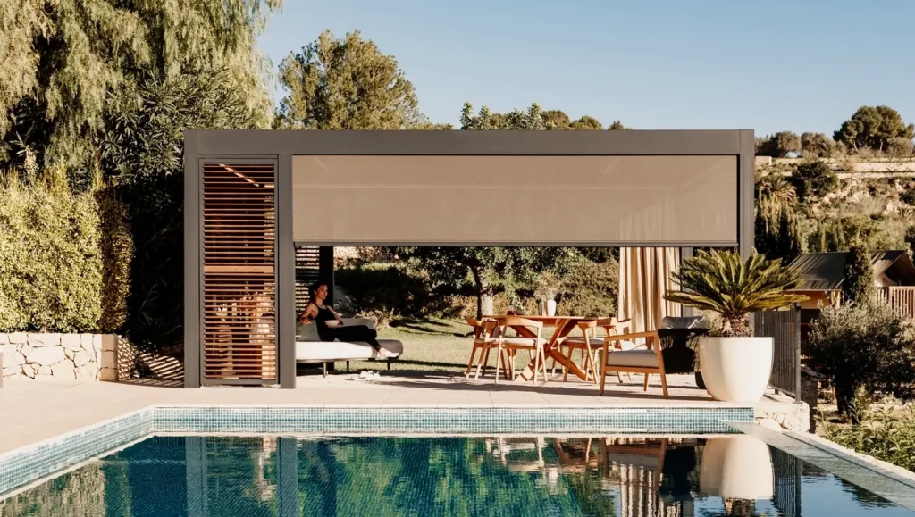 Ihre Traum-Terrasse wird Realität: So planen Sie Ihre Überdachung nach Mass Ihre Traum